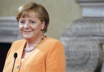 Dear-aunt-Merkel